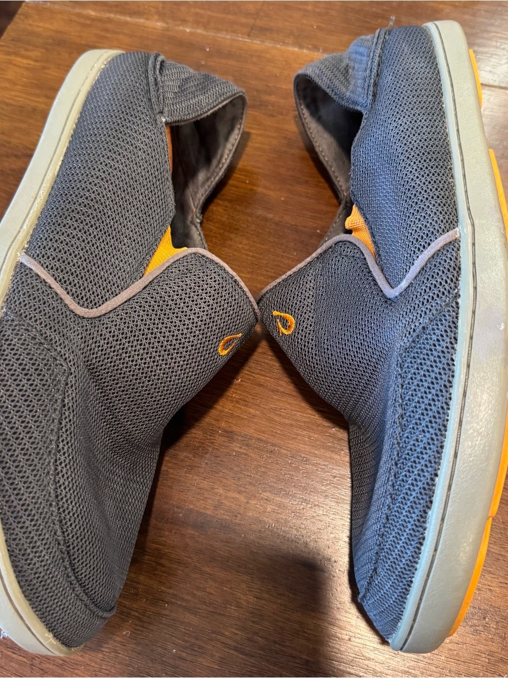 Olukai Nohea Mesh Men's Gray Orange Slip On Slide Boat Deck 10188-4242 SIZE 8.5 - Picture 5 of 9